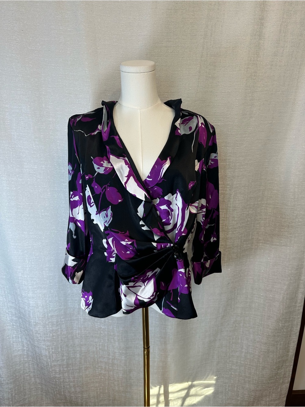 Alex Evenings Floral Satin Faux-Wrap Blouse Jacket Portrait Collar Purple Black